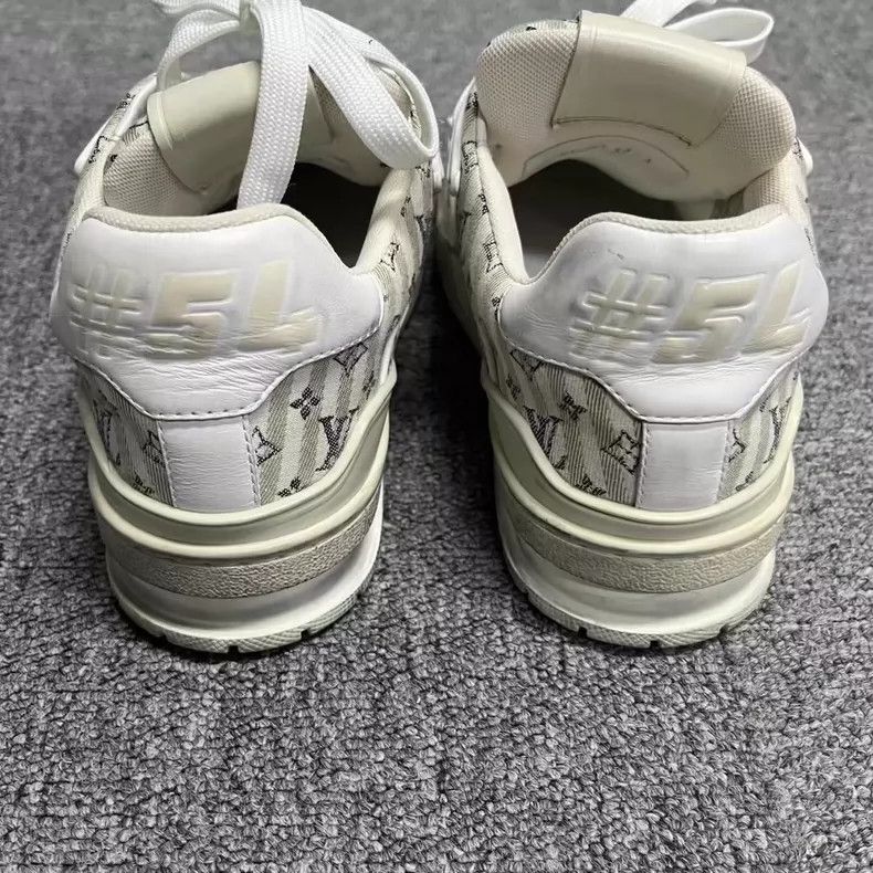 Louis Vuitton Louis Vuitton Low-top Fashion Sneakers Size US 5 / EU 37 - 3 Thumbnail