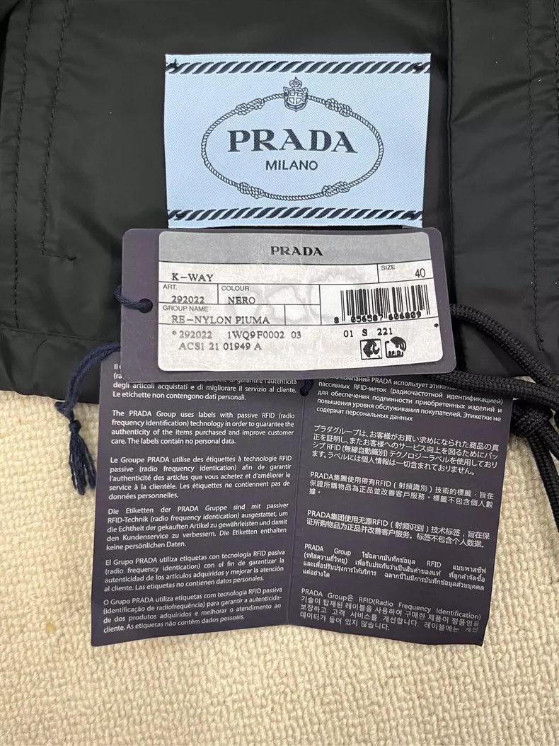 Prada PRADA Logo Printed Zip Hoodie Jacket Size US M / EU 48-50 / 2 - 5 Thumbnail