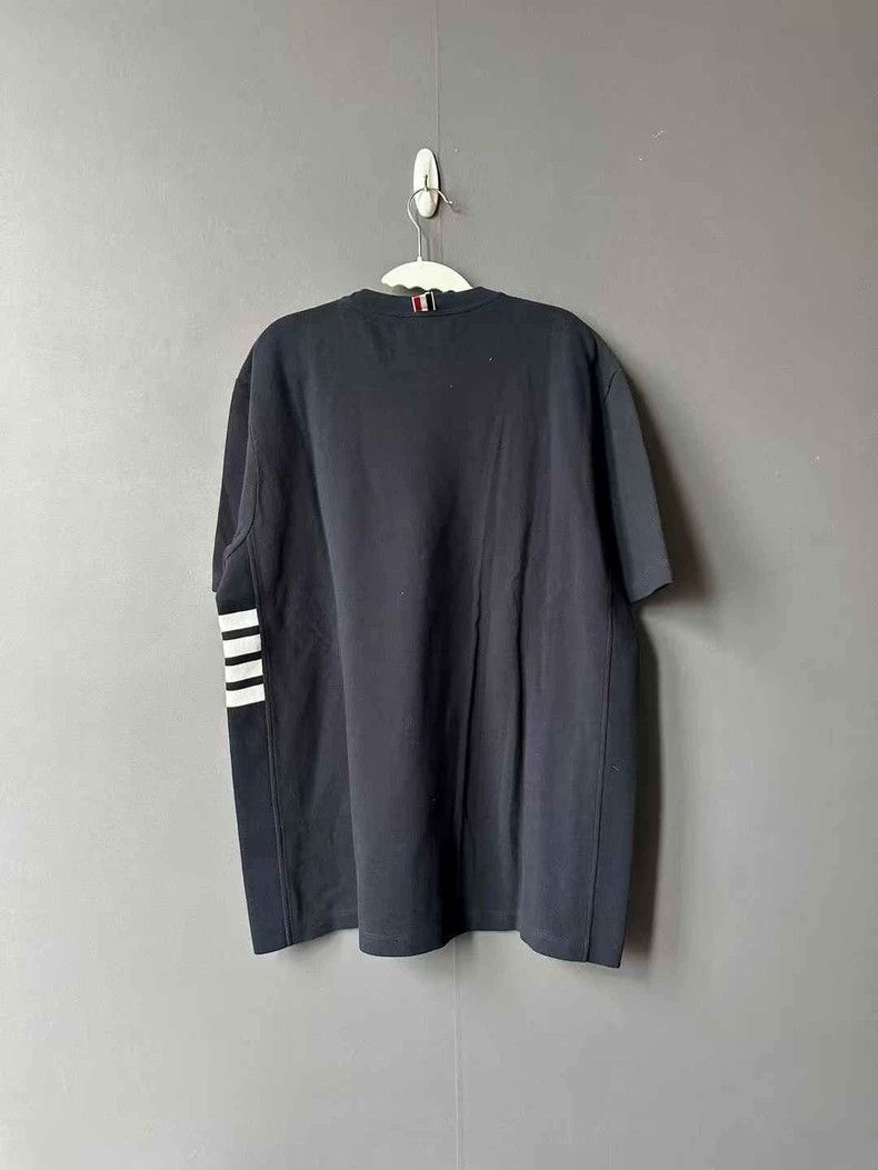 Thom Browne Thom Browne Short Sleeve T-Shirt Size US XXL / EU 58 / 5 - 2 Thumbnail