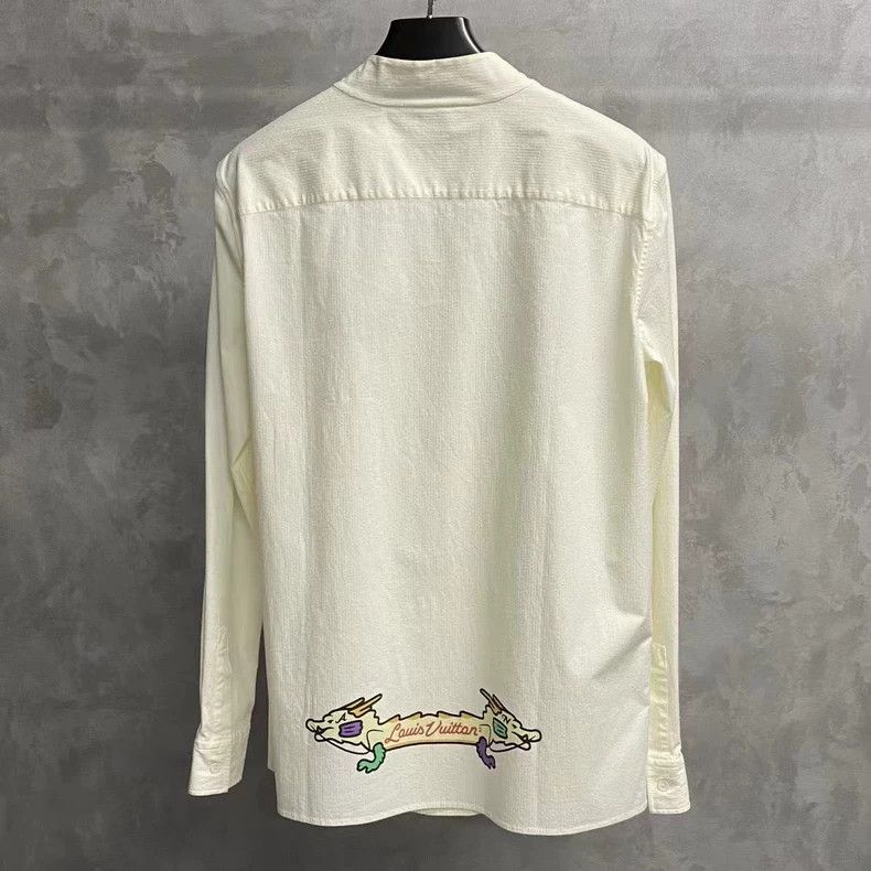 Louis Vuitton Louis Vuitton White Asymmetric Logo Shirt Size US L / EU 52-54 / 3 - 2 Thumbnail