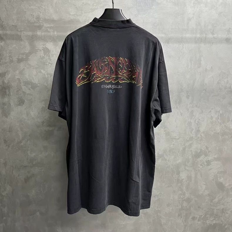 Balenciaga Balenciaga Black Graphic Short Sleeve T-shirt Size US S / EU 44-46 / 1 - 5 Thumbnail