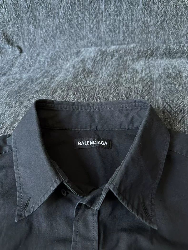 Balenciaga Balenciaga Short Sleeve Shirt in Black Size US M / EU 48-50 / 2 - 3 Thumbnail