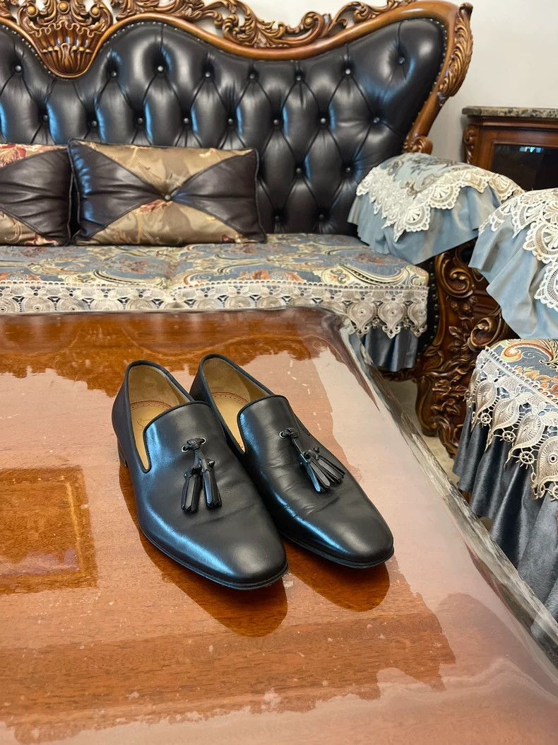 Christian Louboutin Christian Louboutin Men's Black Leather Shoes Size US 9 / EU 42 - 2 Thumbnail