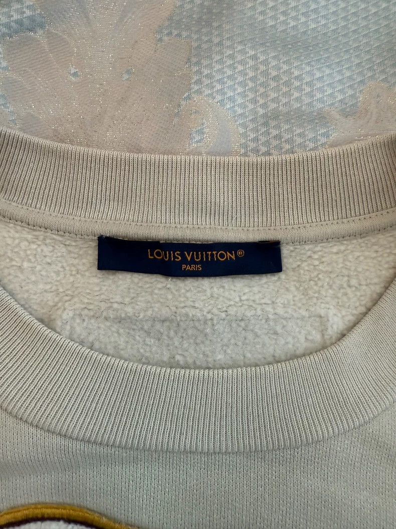 Louis Vuitton Louis Vuitton Sweatshirt with Eye Design Size US M / EU 48-50 / 2 - 3 Thumbnail