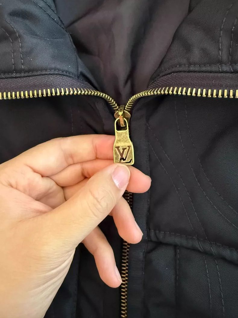 Louis Vuitton Givenchy Quilted Jacket with Embroidery Size US L / EU 52-54 / 3 - 4 Thumbnail