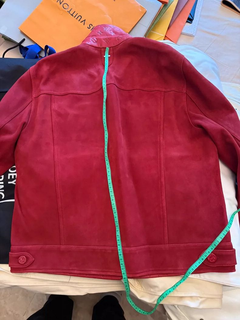 Louis Vuitton Classic Red Suede Jacket with 3D Logo Size US L / EU 52-54 / 3 - 7 Thumbnail