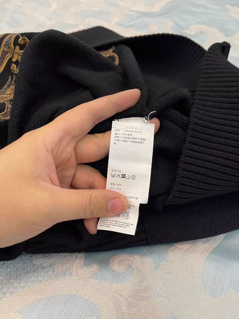Dolce & Gabbana Dolce & Gabbana Black Wool Sweater with Embroidery Size US L / EU 52-54 / 3 - 6 Thumbnail