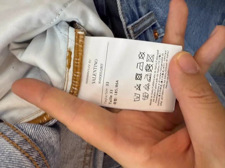 Valentino Valentino Classic Denim Jeans in Light Blue Size US 33 - 4 Thumbnail