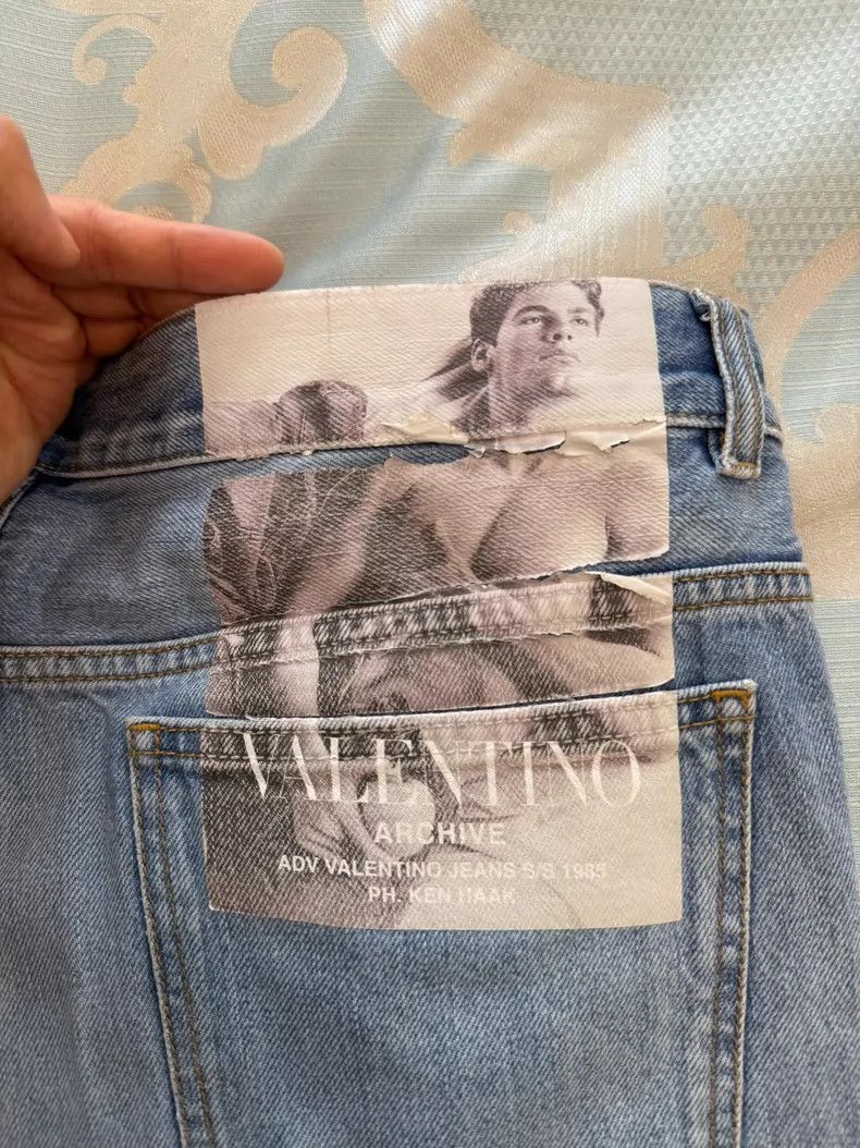 Valentino Valentino Classic Denim Jeans in Light Blue Size US 33 - 9 Thumbnail