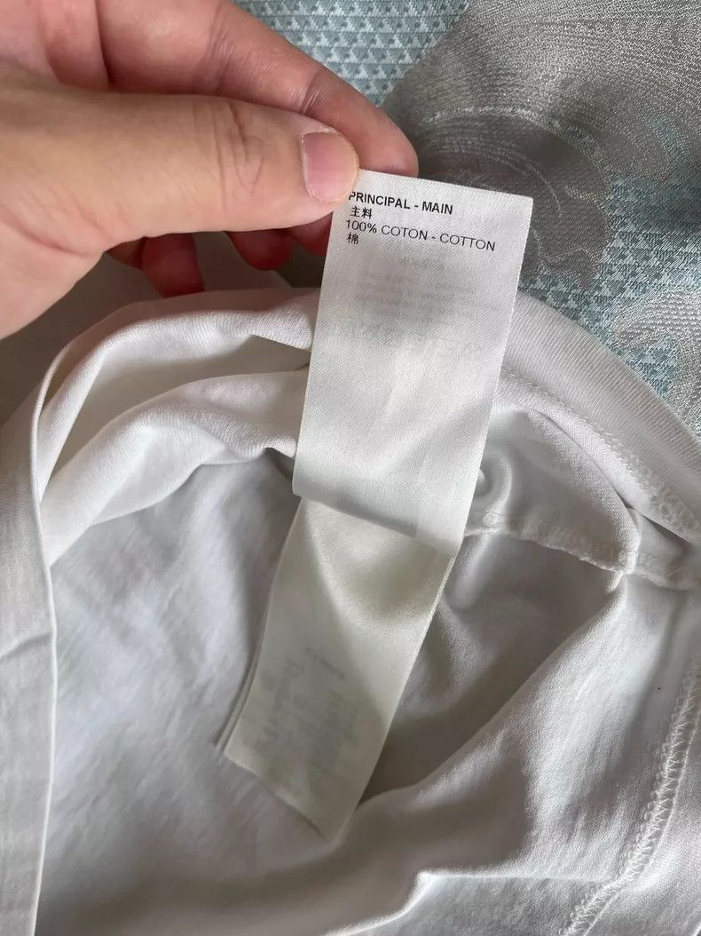 Louis Vuitton Louis Vuitton Classic White Short Sleeve T-Shirt Size US XL / EU 56 / 4 - 7 Thumbnail