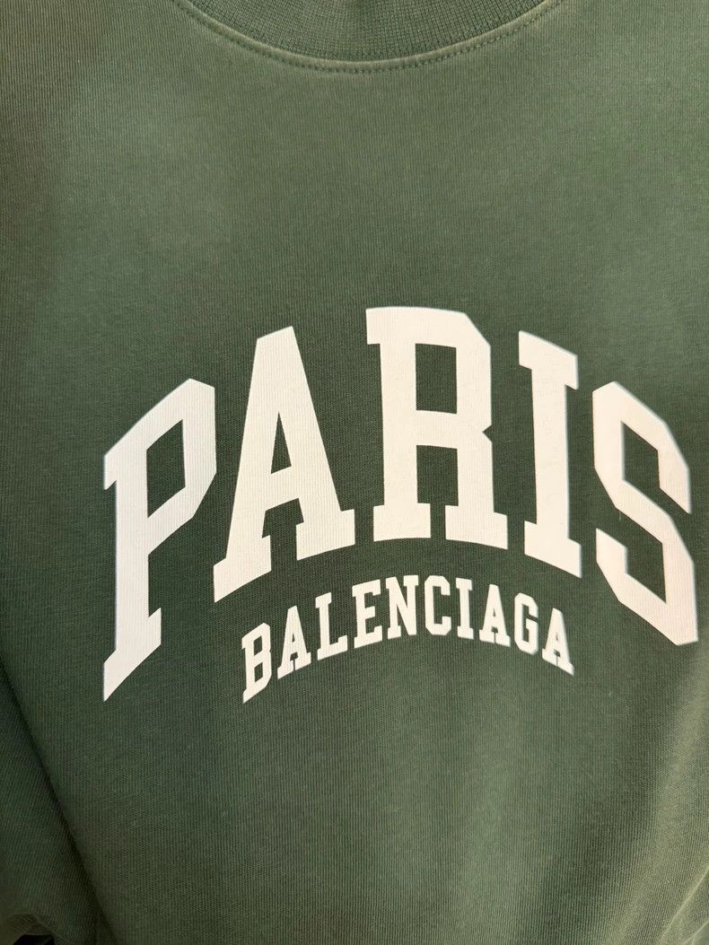 Balenciaga Balenciaga Paris Short Sleeve T-shirt XS Size Size US L / EU 52-54 / 3 - 3 Thumbnail