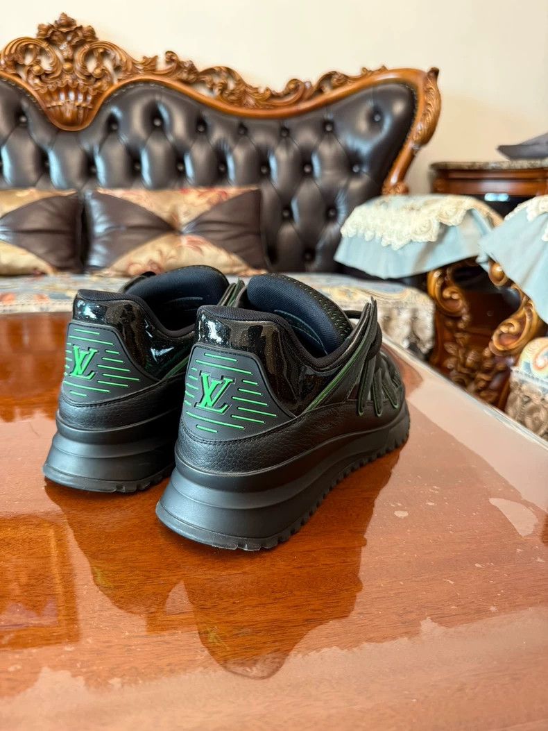 Louis Vuitton Louis Vuitton Black Green Design Sneakers Size US 8 / EU 41 - 5 Thumbnail