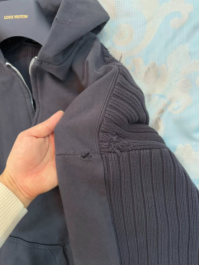 Balenciaga Balenciaga Hoodie with Unique Design Features Size US L / EU 52-54 / 3 - 6 Thumbnail
