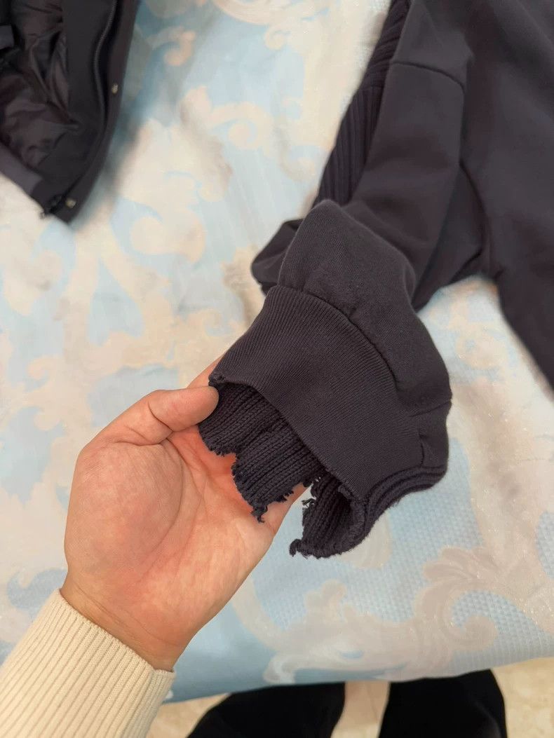 Balenciaga Balenciaga Hoodie with Unique Design Features Size US L / EU 52-54 / 3 - 5 Thumbnail