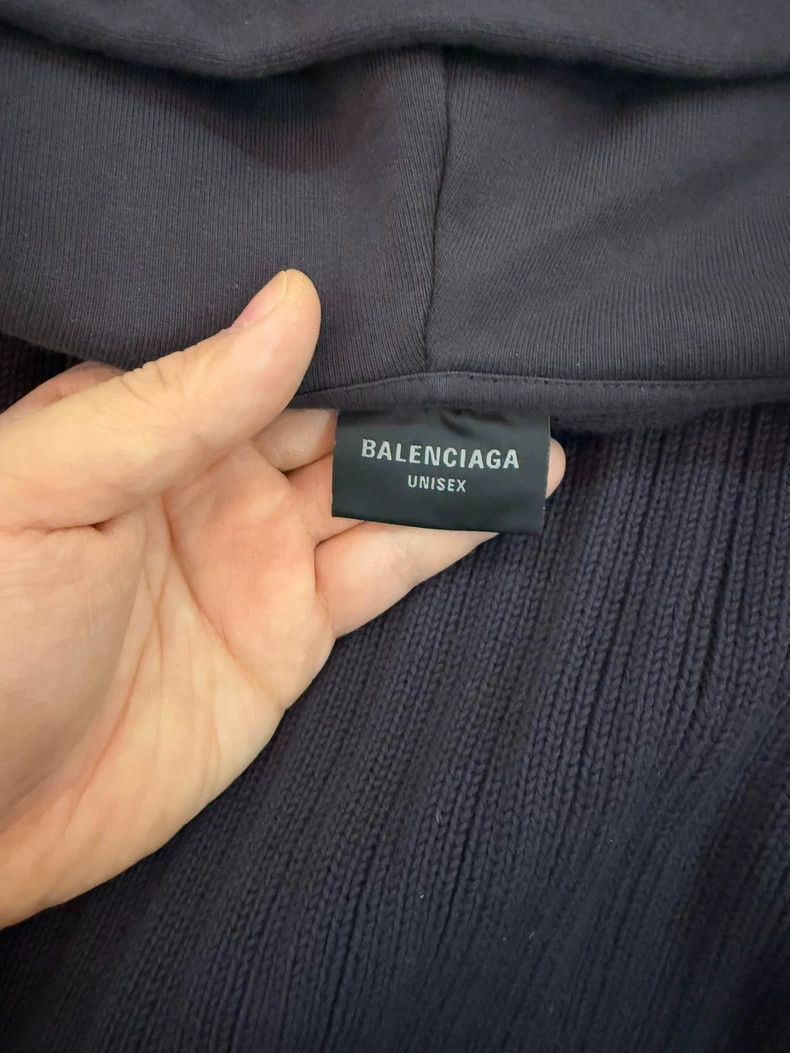 Balenciaga Balenciaga Hoodie with Unique Design Features Size US L / EU 52-54 / 3 - 8 Thumbnail