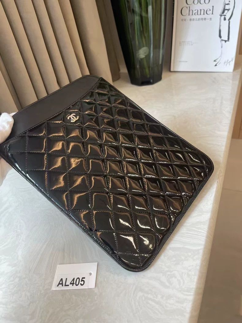 Chanel Chanel Black Patent Leather iPad Case Size ONE SIZE - 2 Thumbnail