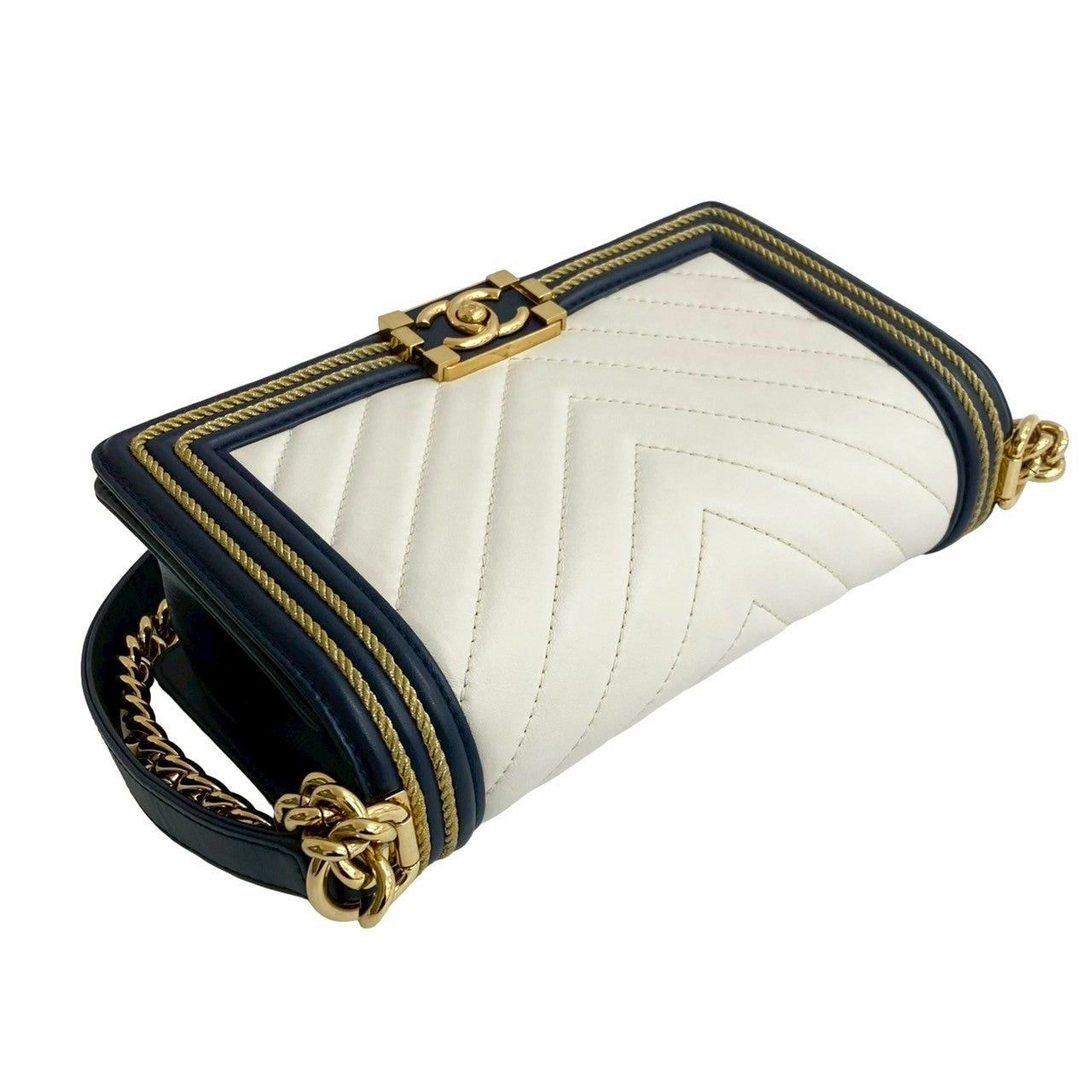 Chanel Chanel Shoulder Bag White Leather Size ONE SIZE - 4 Thumbnail