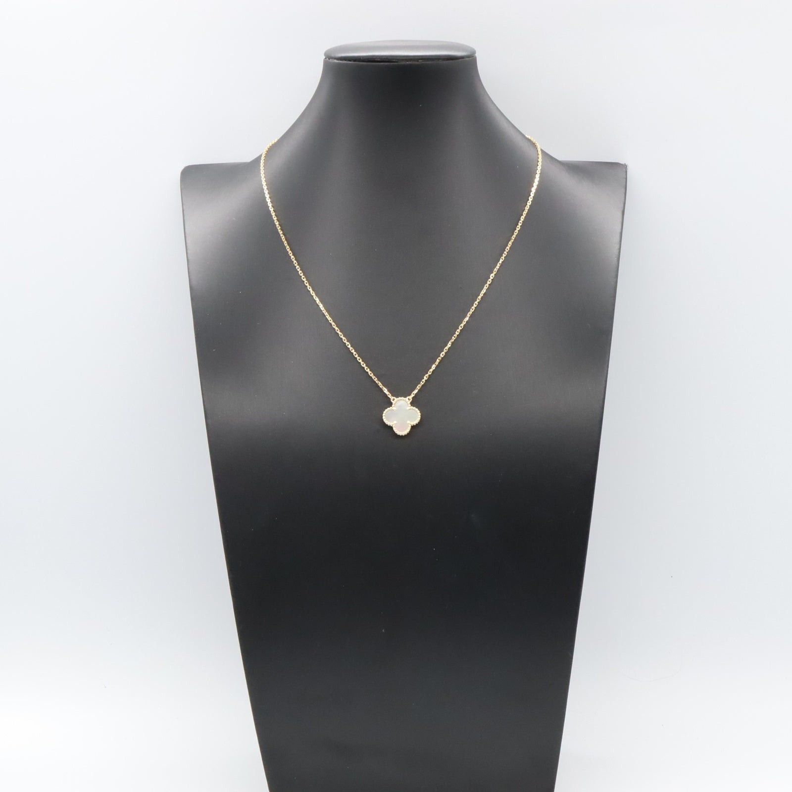 Van Cleef & Arpels Van Cleef Arpels Alhambra Necklace Mother Of Pearl K18 (Yellow Gold) White Size ONE SIZE - 6 Thumbnail