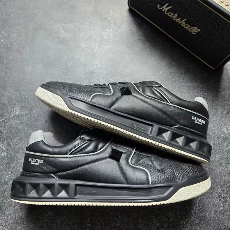 Valentino Valentino Garavani Black Leather Sneakers Size 45 Size US 11 / EU 44 - 4 Thumbnail