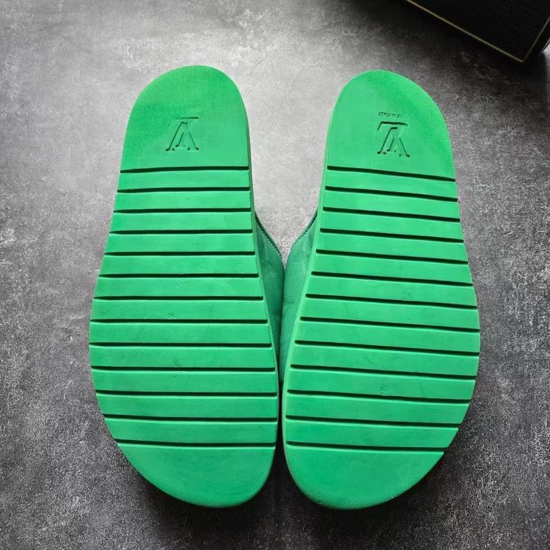 Louis Vuitton LOUIS VUITTON Miami Green Slide Sandals Size US 8 / EU 41 - 7 Thumbnail