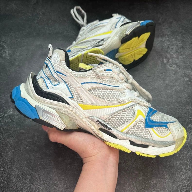 Balenciaga Balenciaga RUNNER2 Sneakers in Used Condition Size US 10 / EU 43 - 2 Thumbnail