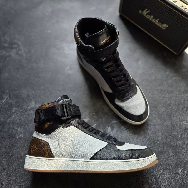 Louis Vuitton LOUIS VUITTON RIVOLI High Top Sneakers Size US 8.5 / EU 41-42 - 3 Thumbnail