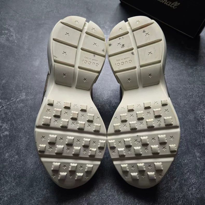 Gucci Gucci Rhyton Logo Print Dad Sneakers Size 9.5 Size US 9.5 / EU 42-43 - 7 Thumbnail