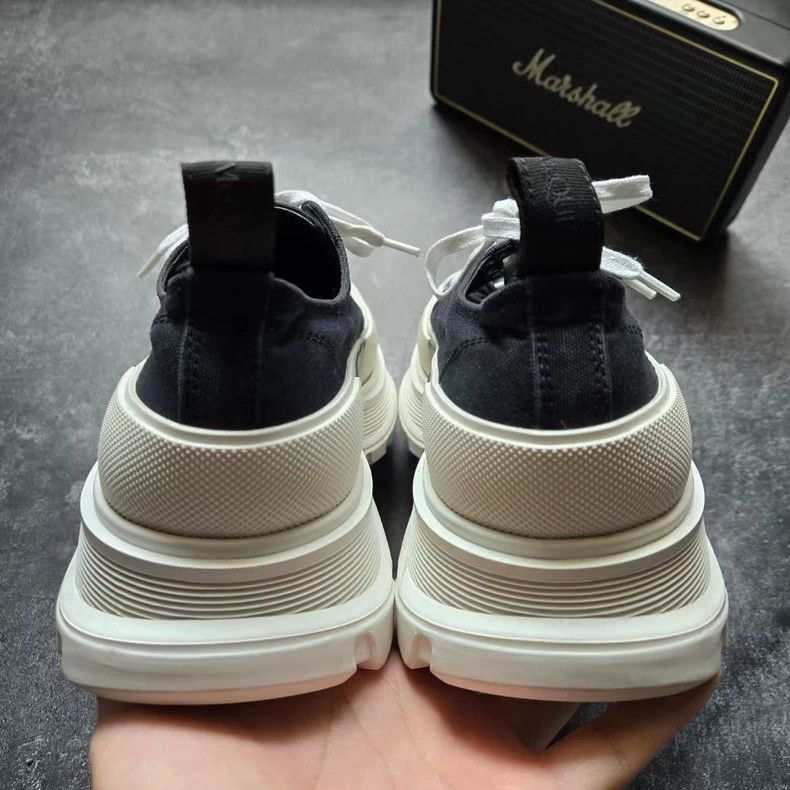 Alexander McQueen Alexander McQueen Black White Sneakers Size 42.5 Size US 9.5 / EU 42-43 - 6 Thumbnail