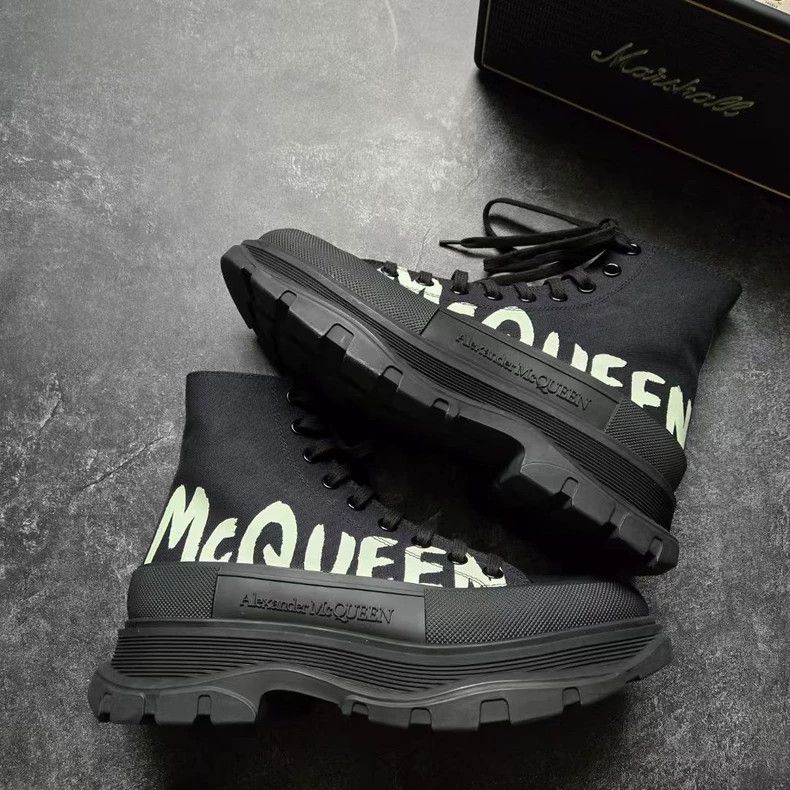 Alexander McQueen Alexander McQueen Black and White Martin Boots Size US 9 / EU 42 - 4 Thumbnail