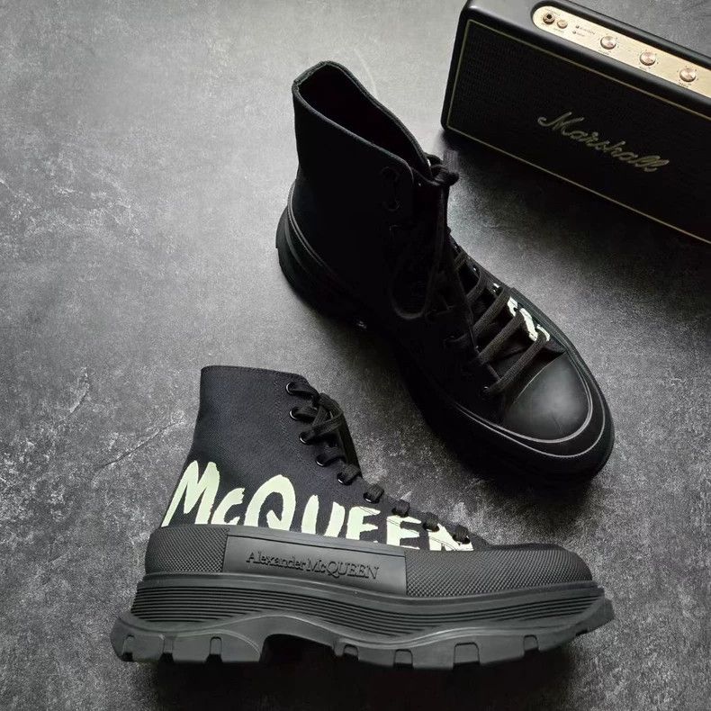 Alexander McQueen Alexander McQueen Black and White Martin Boots Size US 9 / EU 42 - 3 Thumbnail