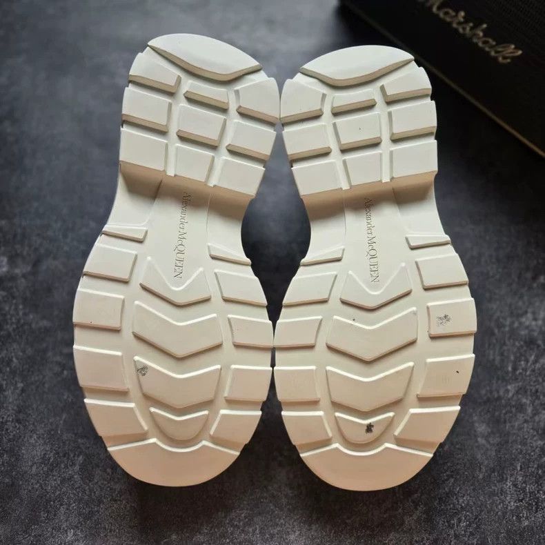 Alexander McQueen ALEXANDER MCQUEEN Black and White Martin Boots Size US 9 / EU 42 - 7 Thumbnail