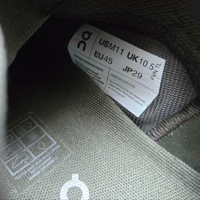 Loewe LOEWE Cloudtilt Running Shoes in Khaki Green Size US 11 / EU 44 - 8 Thumbnail