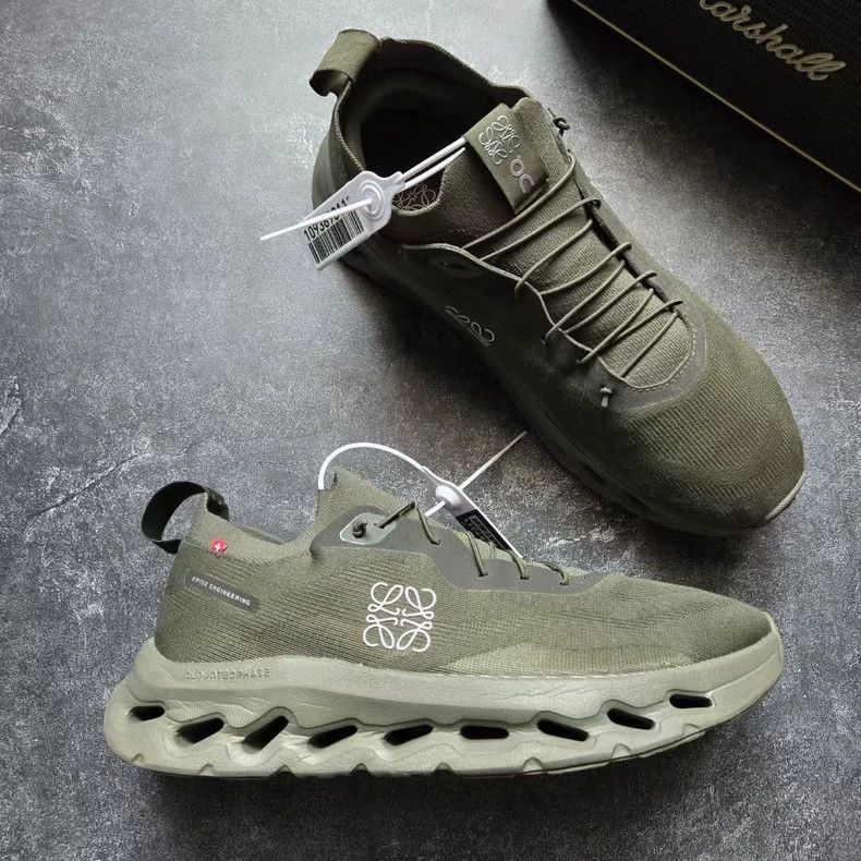 Loewe LOEWE Cloudtilt Running Shoes in Khaki Green Size US 11 / EU 44 - 3 Thumbnail