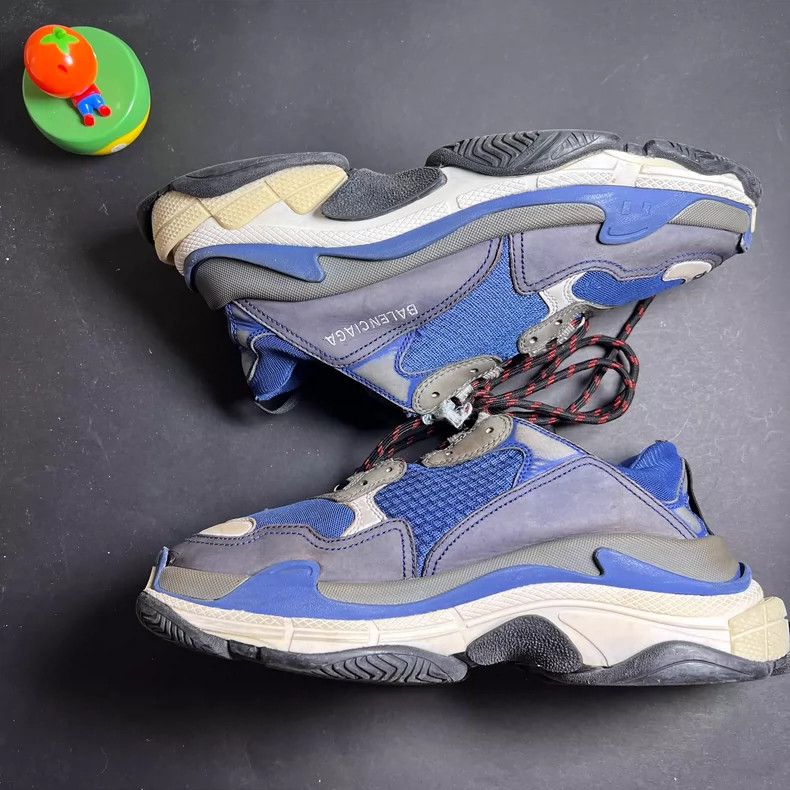 Balenciaga Balenciaga Triples Sneakers Size 42 Size US 9 / EU 42 - 5 Thumbnail