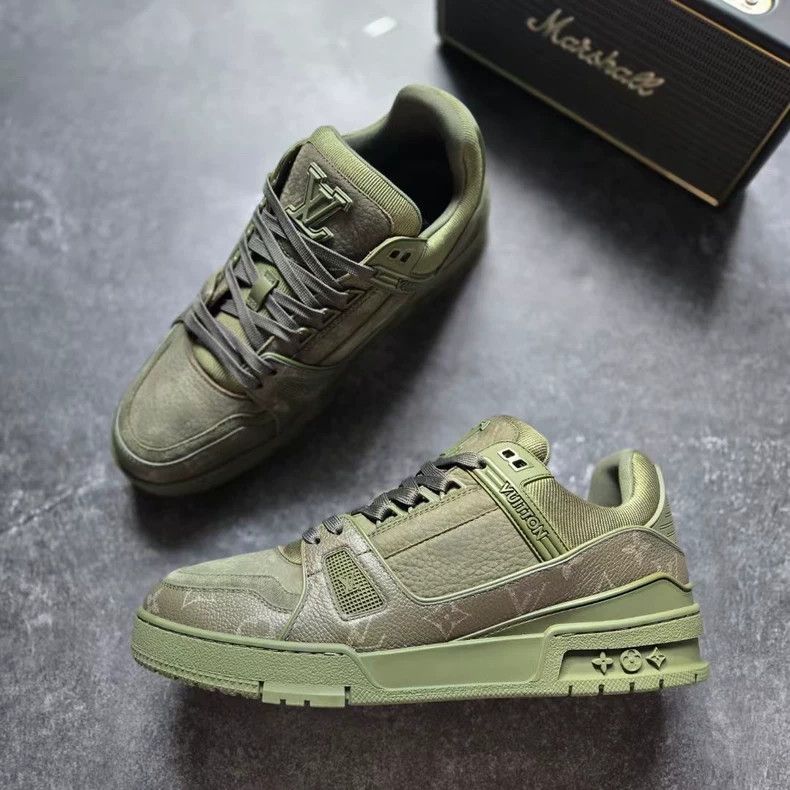 Louis Vuitton Louis Vuitton Green Trainer Sneakers Size 8 Size US 8 / EU 41 - 2 Thumbnail