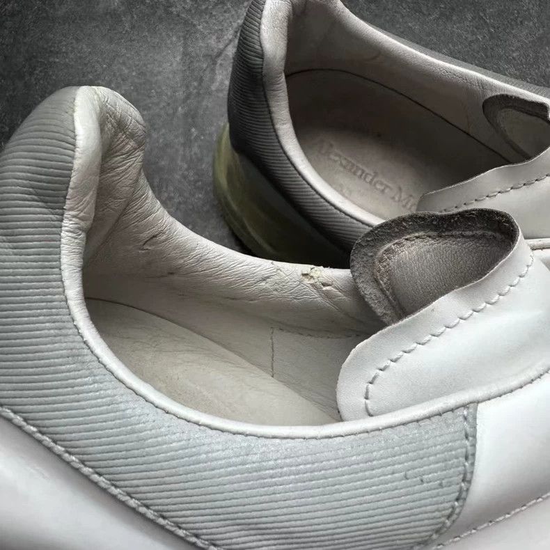 Alexander McQueen Alexander McQueen Air Cushion White Sneakers Size US 8 / EU 41 - 9 Thumbnail