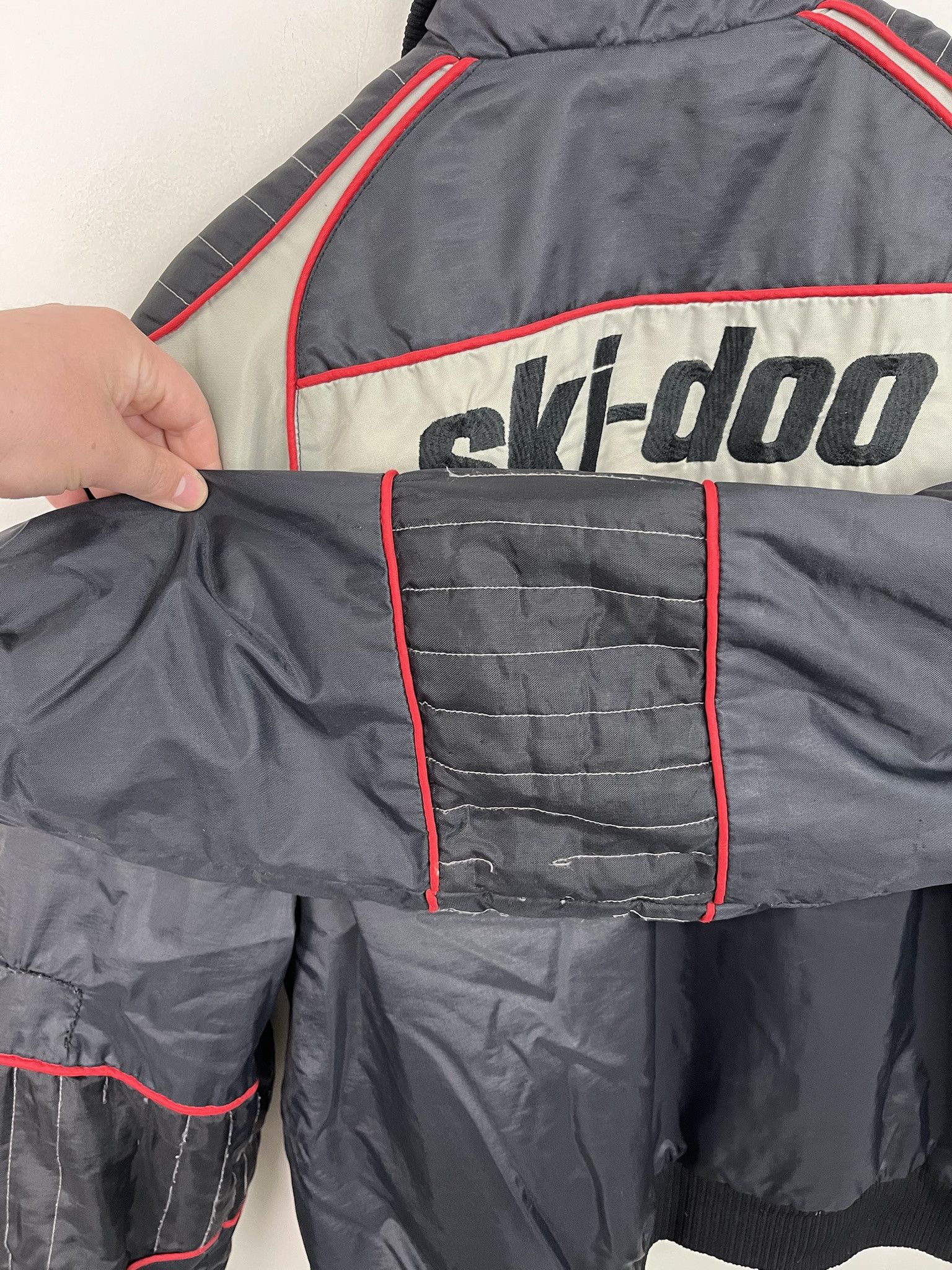 Vintage Vintage 1980s Ski Doo Jacket Bombardier Sportswear Size L Size US L / EU 52-54 / 3 - 4 Thumbnail