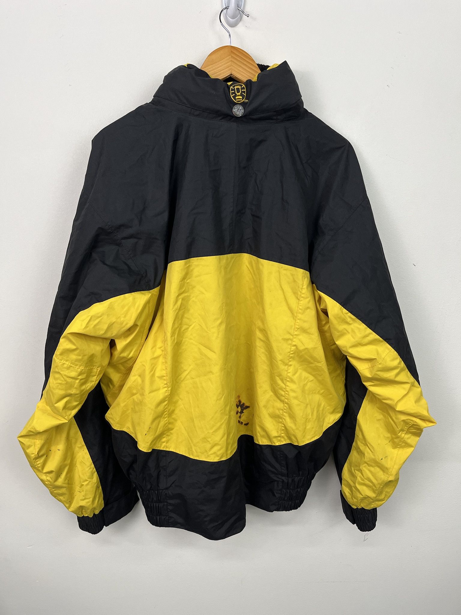 Vintage Vintage 90s Colrman Jacket Size L Distressed Light Jacket Size US L / EU 52-54 / 3 - 3 Thumbnail