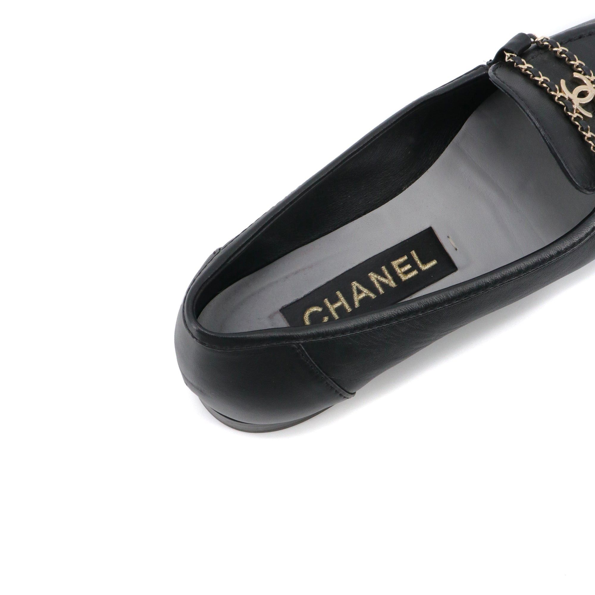 Chanel CHANEL - Chanel CC loafers in black leather (size 36.5) Size US 5.5 / IT 35.5 - 5 Thumbnail