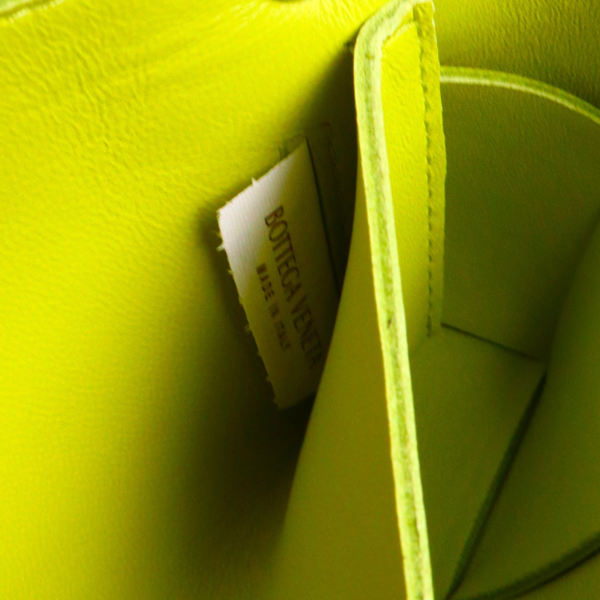 Bottega Veneta BOTTEGA VENETA - Bottega Veneta mini Cassette belt bag in smooth anise leather Size ONE SIZE - 11 Thumbnail