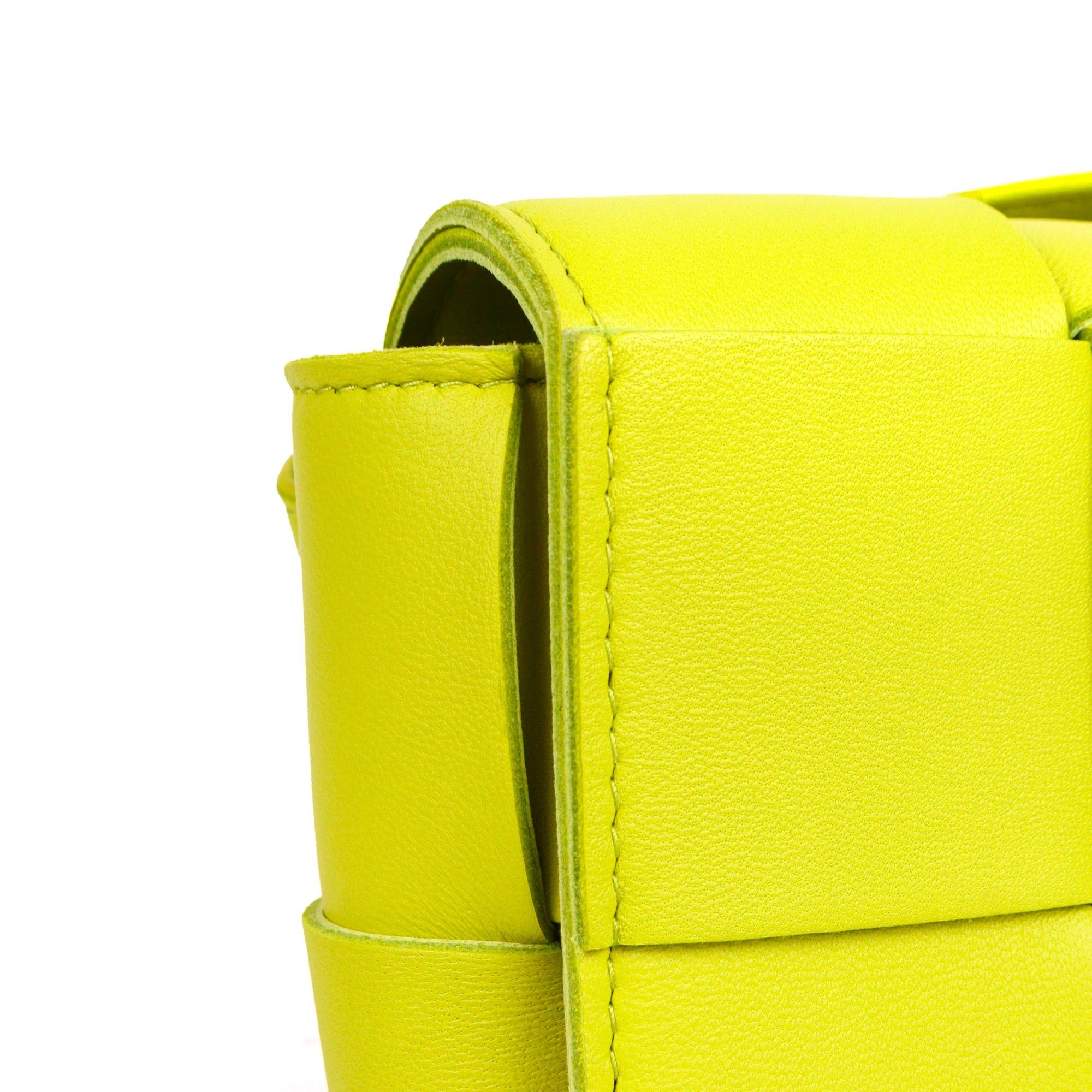 Bottega Veneta BOTTEGA VENETA - Bottega Veneta mini Cassette belt bag in smooth anise leather Size ONE SIZE - 5 Thumbnail