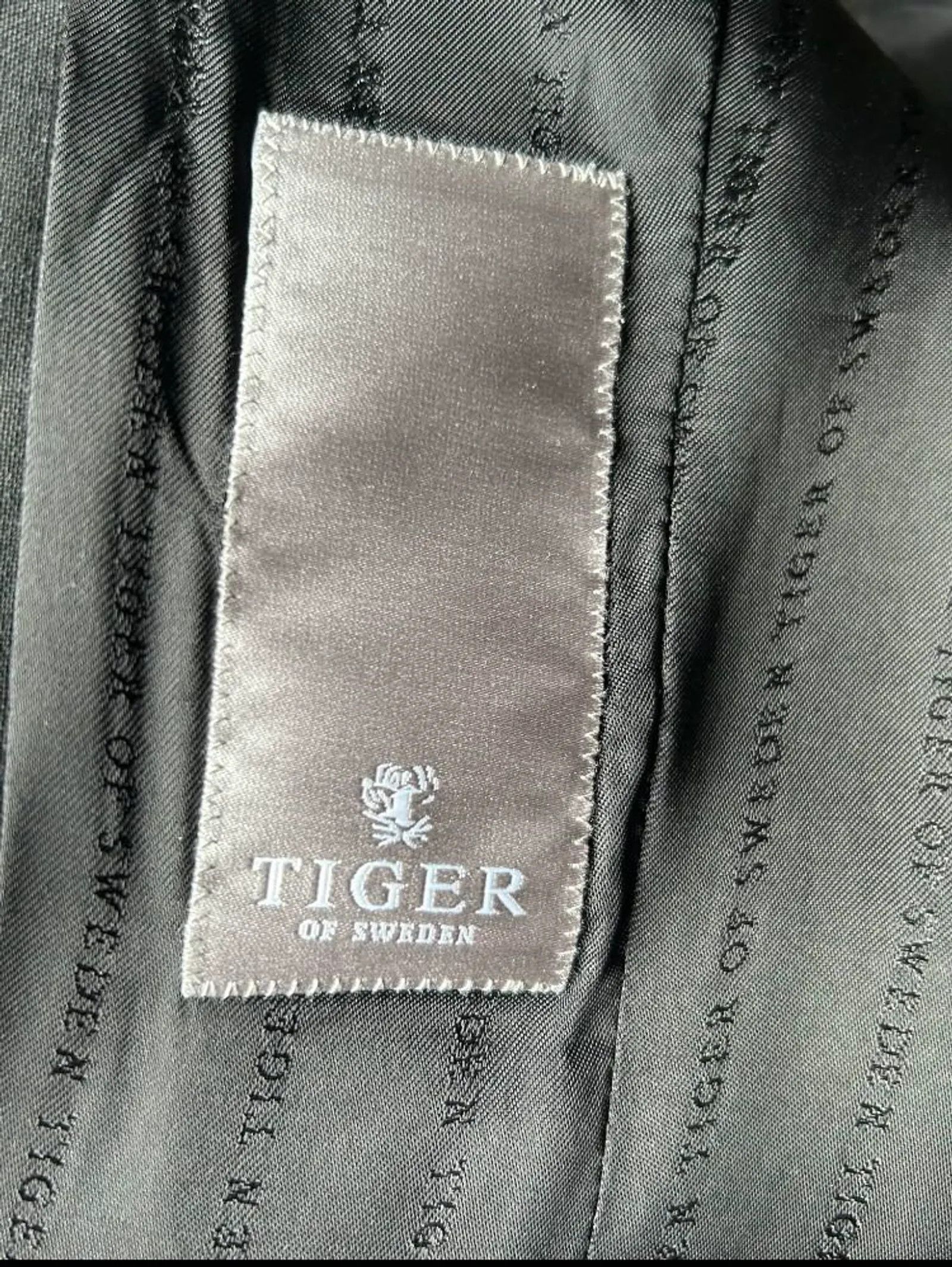 Tiger of Sweden Tiger of Sweden Emily Blazer Size XS / US 0-2 / IT 36-38 - 2 Thumbnail