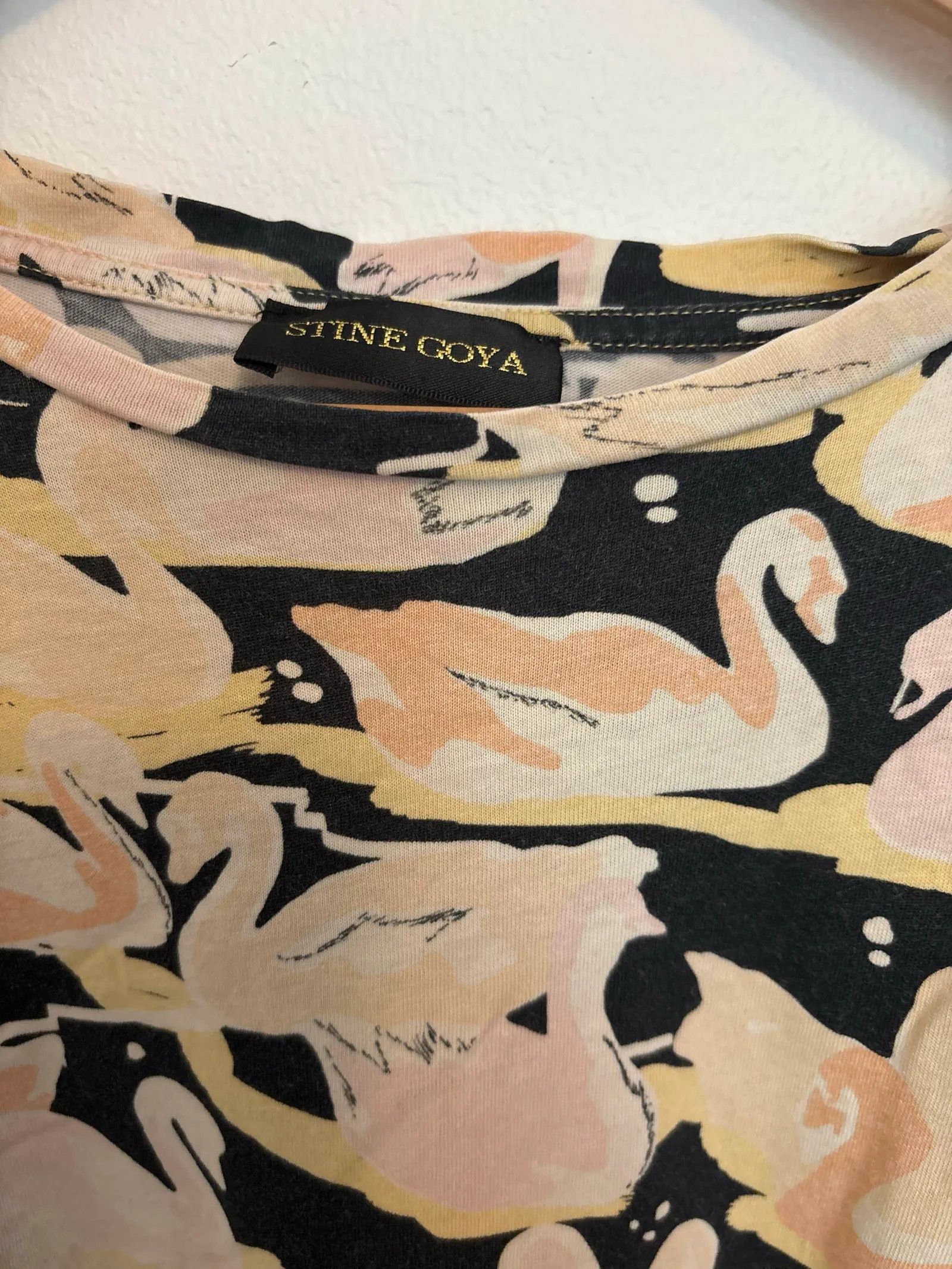 Stine Goya Stine Goya Leonie Short Sleeve T-shirt Size M / US 6-8 / IT 42-44 - 4 Thumbnail