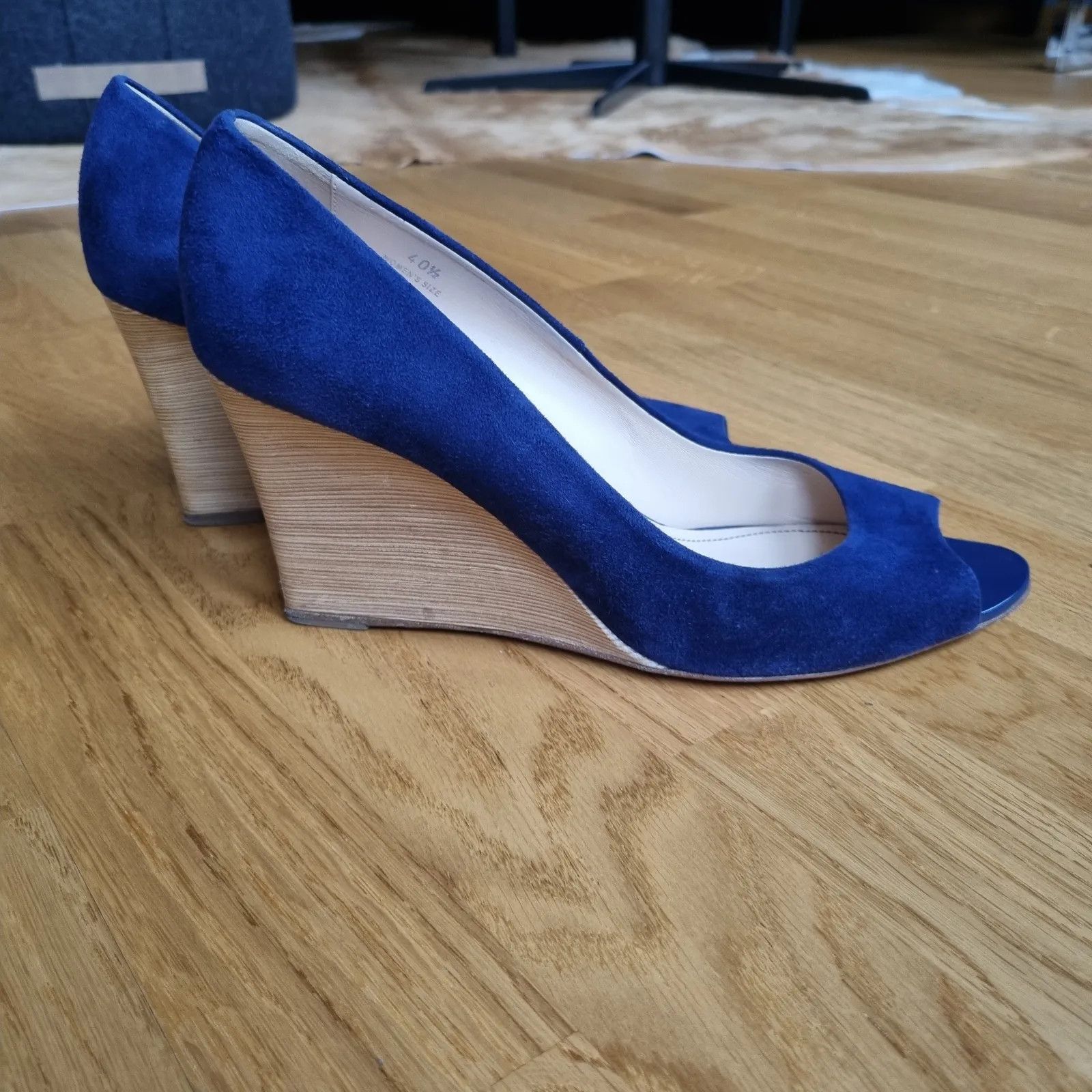 Tod's Tod’s Wedge Heels Size US 10.5 / IT 40.5 - 3 Thumbnail