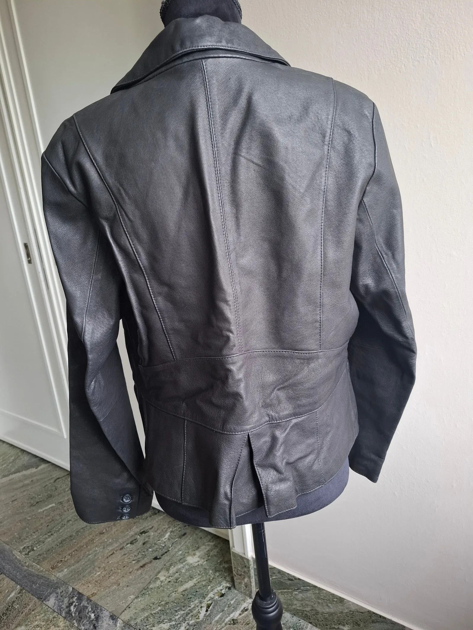 CO Josephine & Co Leather Jacket Size L / US 10 / IT 46 - 4 Thumbnail