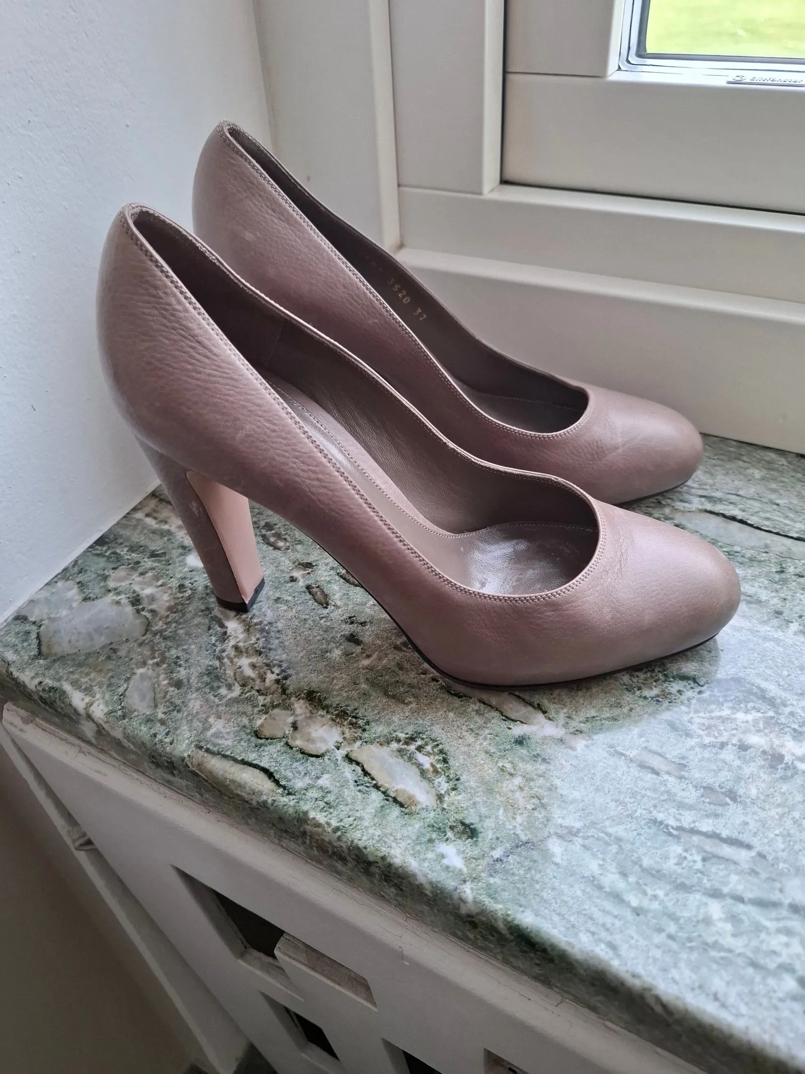 Gianvito Rossi Gianvito Rossi Heels Size US 7 / IT 37 - 2 Thumbnail