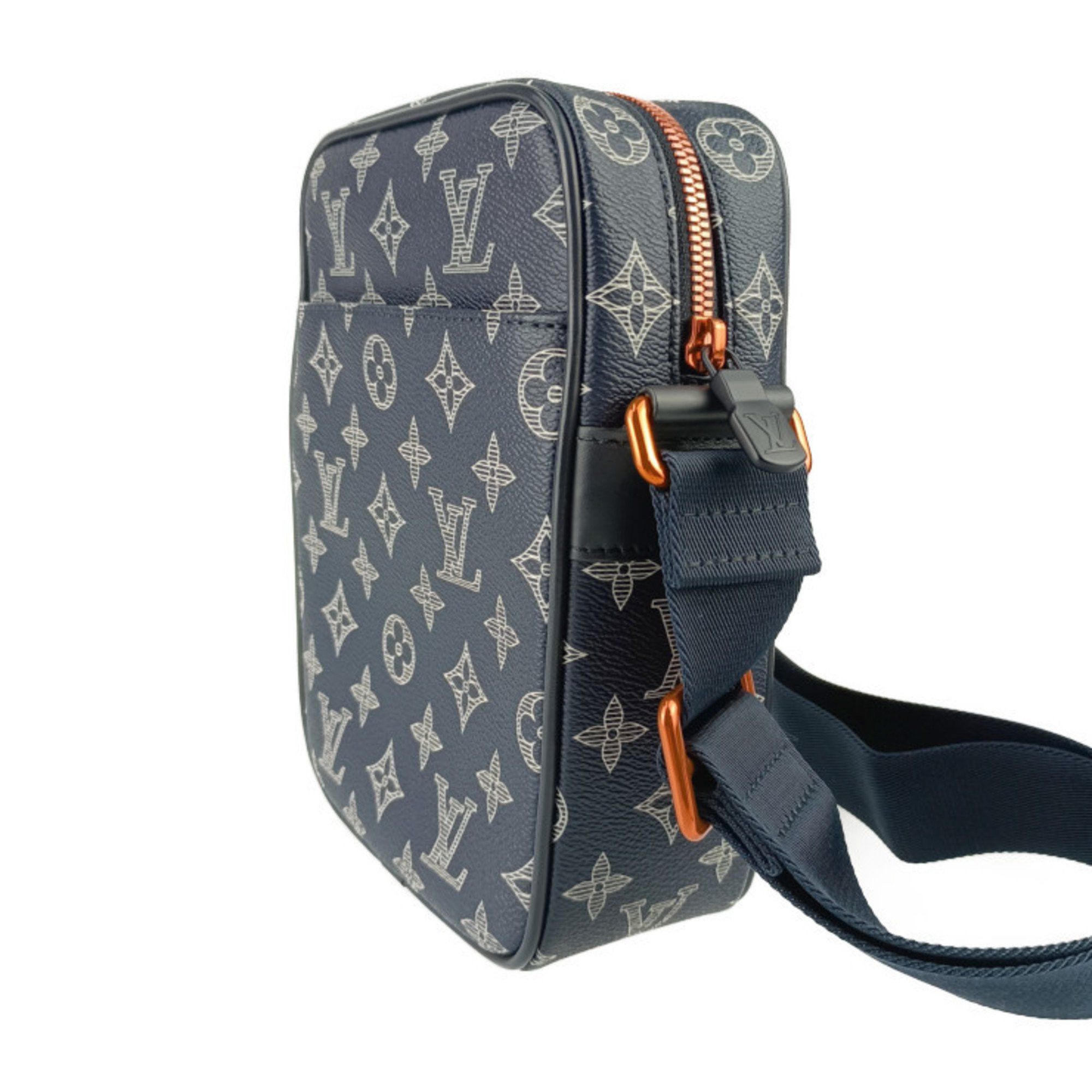 Louis Vuitton Louis Vuitton Danube shoulder Size ONE SIZE - 3 Thumbnail