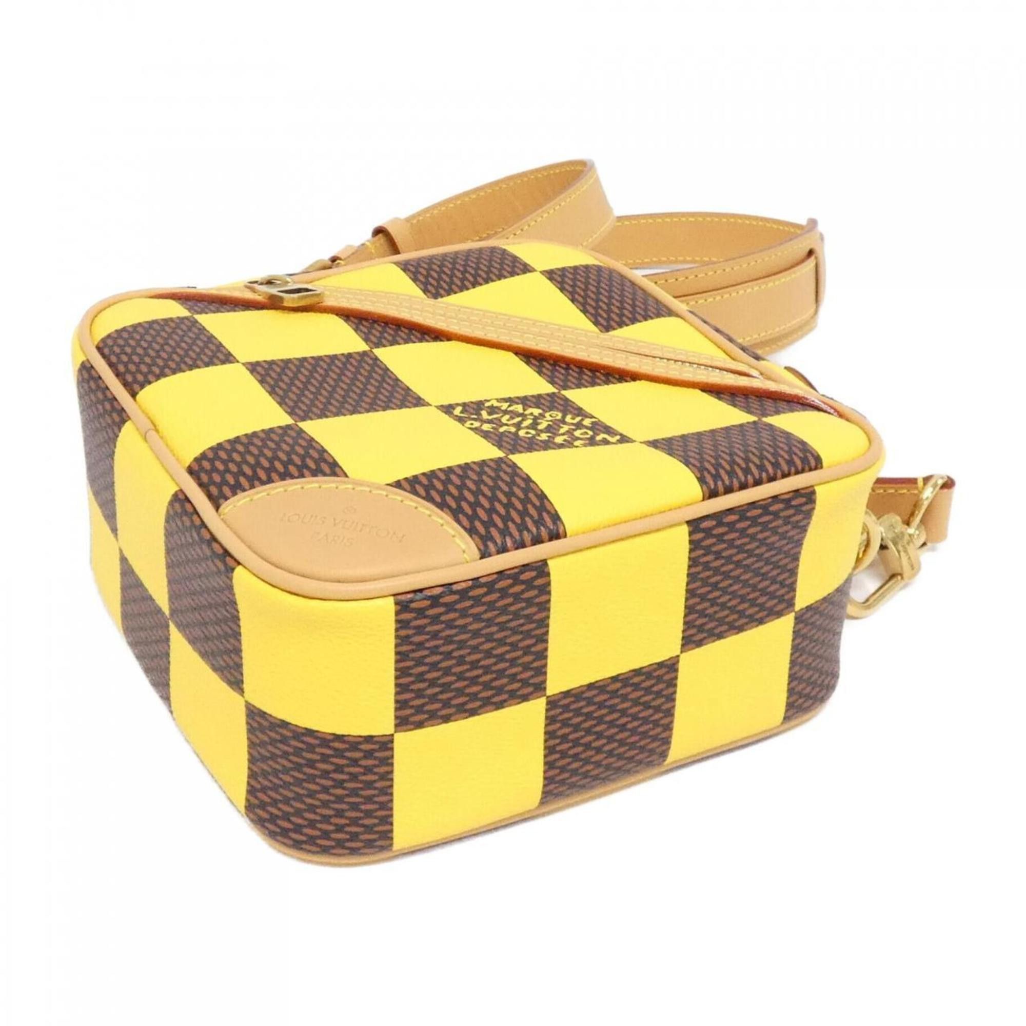 Louis Vuitton Louis Vuitton Chess shoulder Size ONE SIZE - 3 Thumbnail