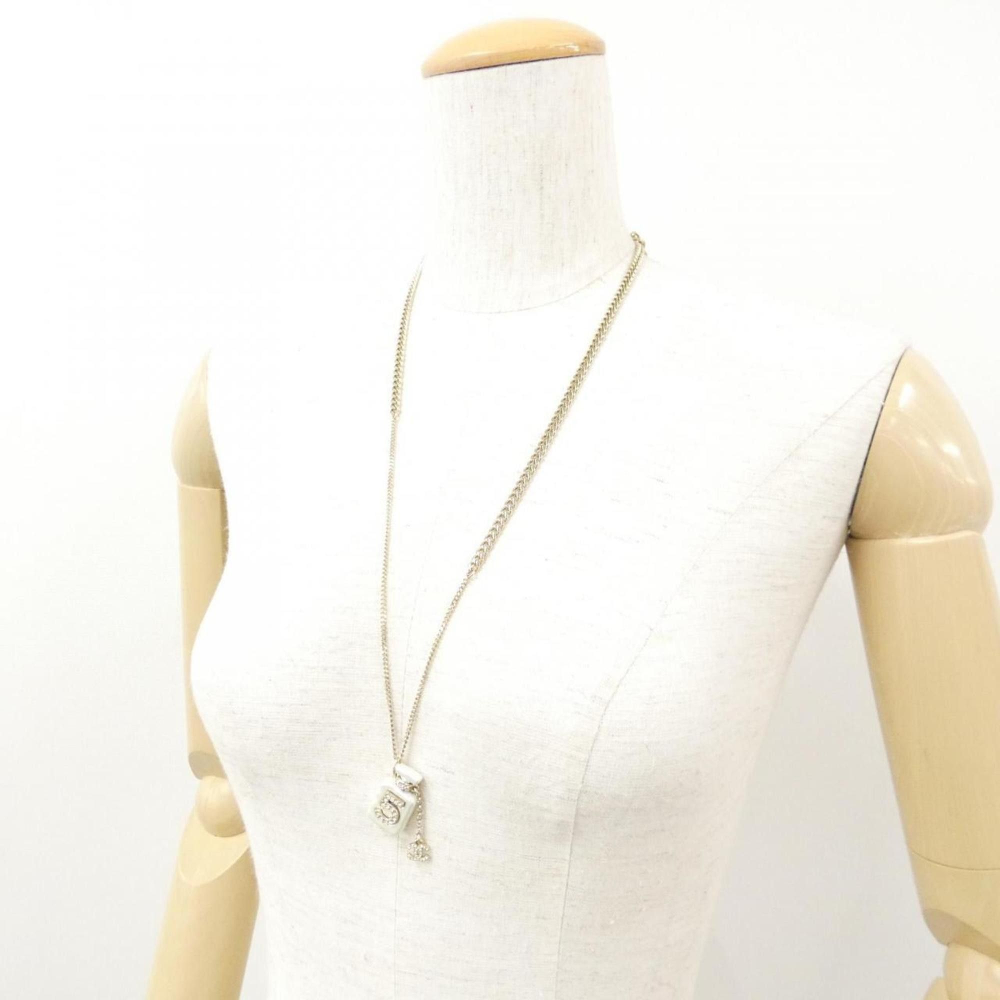 Chanel Chanel Numero 5 necklace Size ONE SIZE - 5 Thumbnail