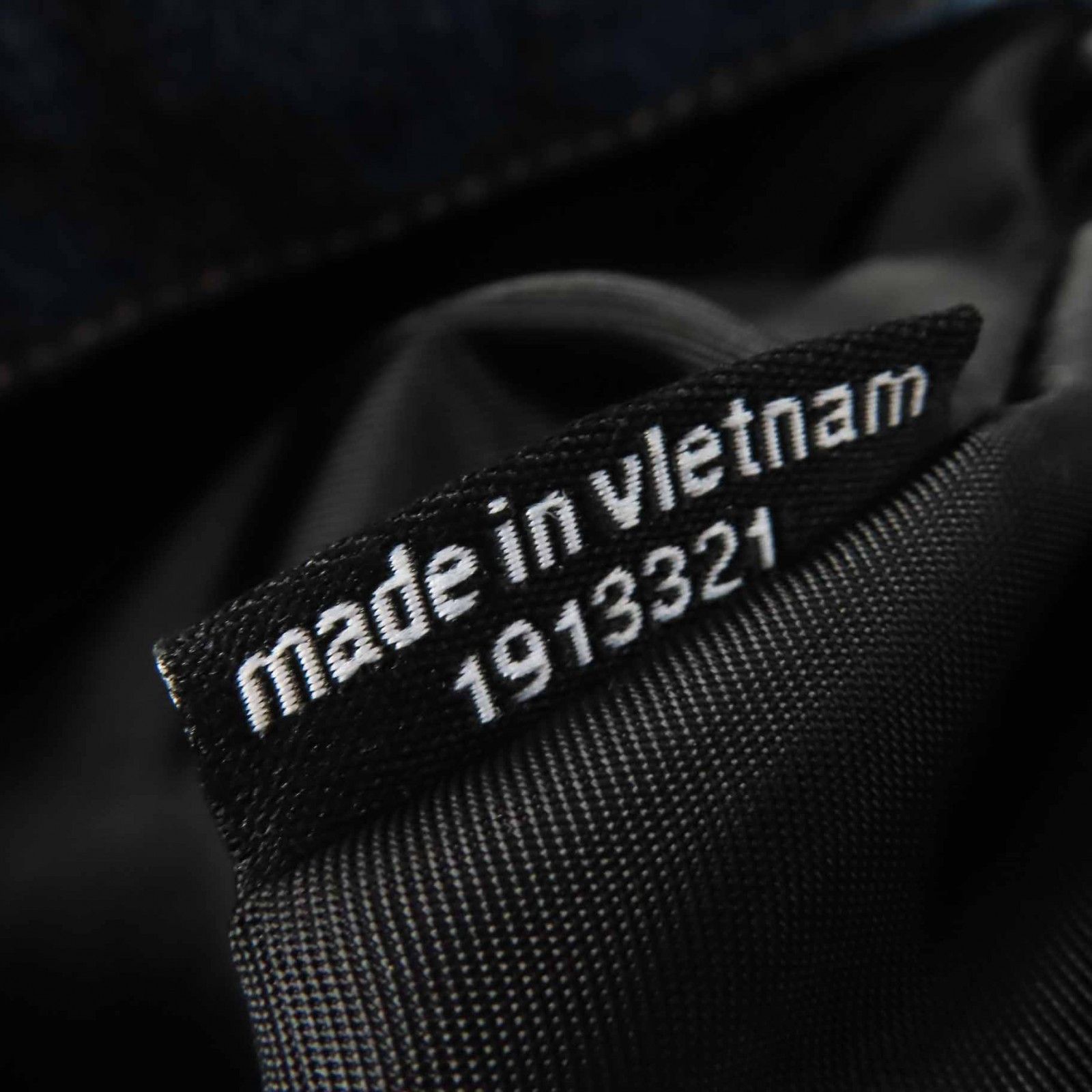 Other Other Alexander Wang Punch Logo Embossed Denim Cotton Tote Bag Denim Tote Bag DUTY FREE for USA Size ONE SIZE - 11 Thumbnail